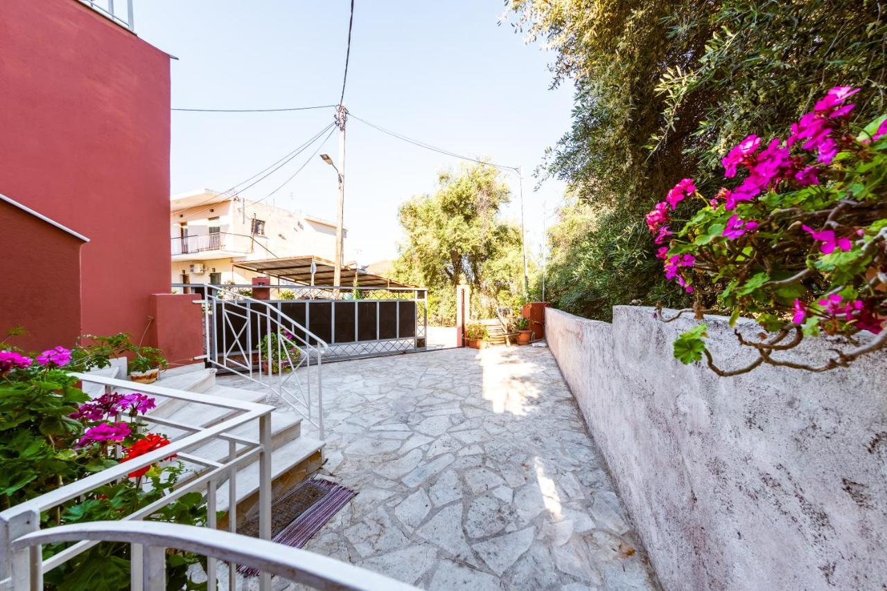 Helen Corfu House Apartment ภายนอก รูปภาพ