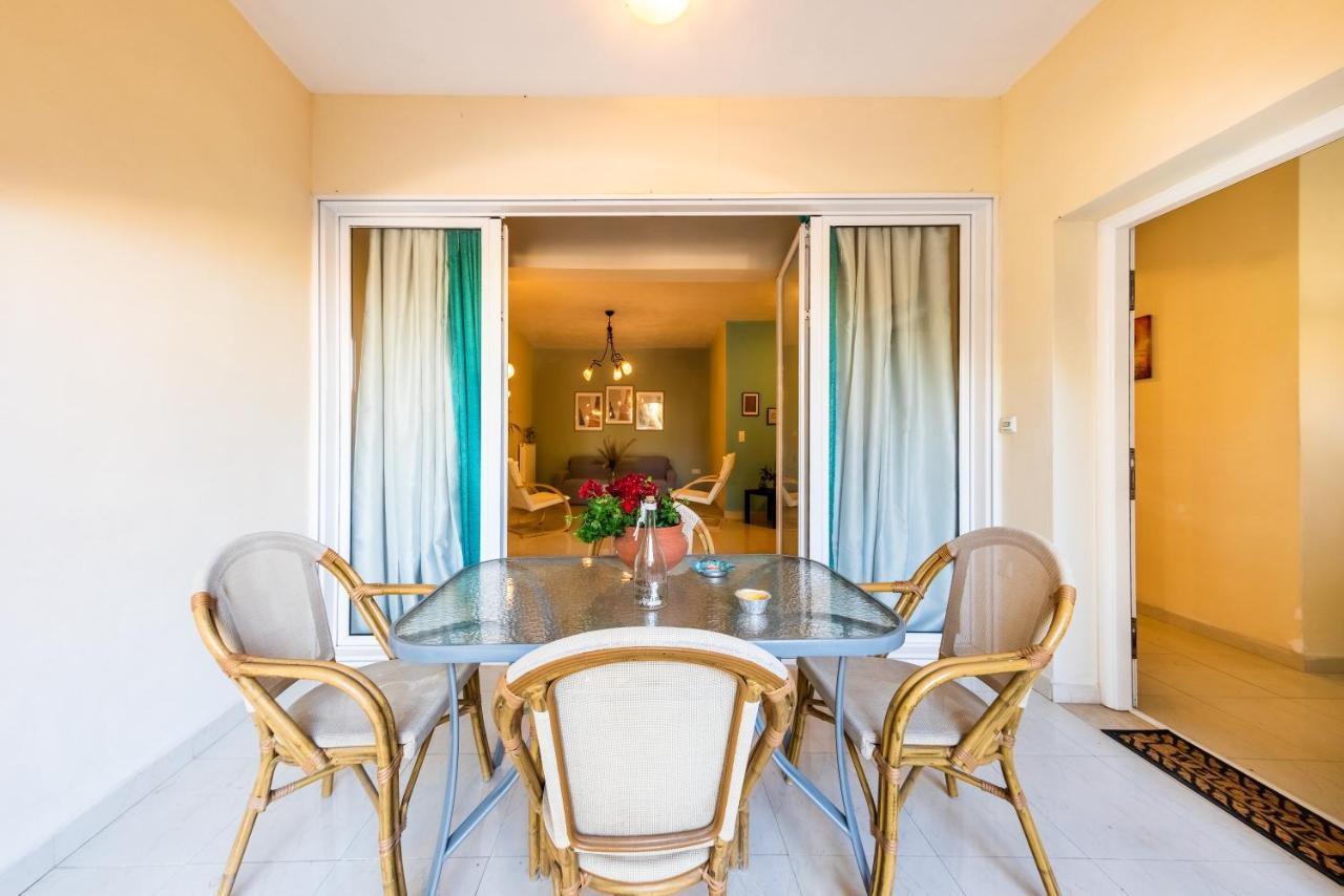 Helen Corfu House Apartment ภายนอก รูปภาพ